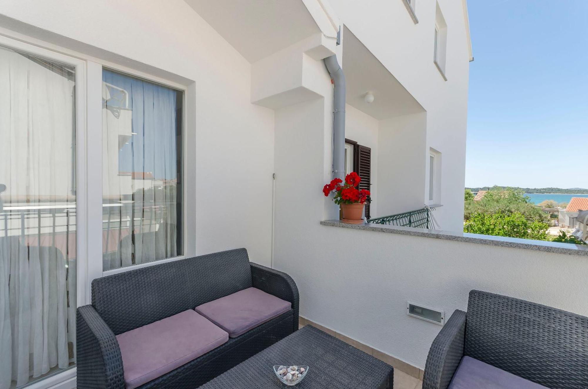 Apartments Grgo Vodice Exterior foto